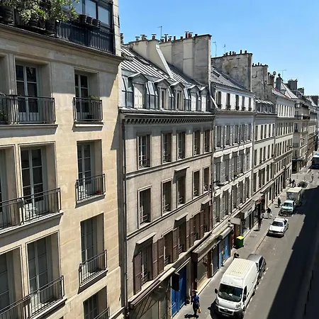 Opera - Premium For Couples Apartment *