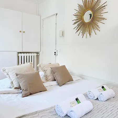 Opera - Premium For Couples Apartment