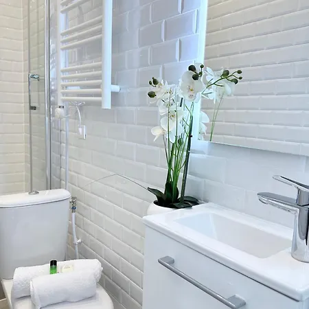 Opera - Premium For Couples Apartment